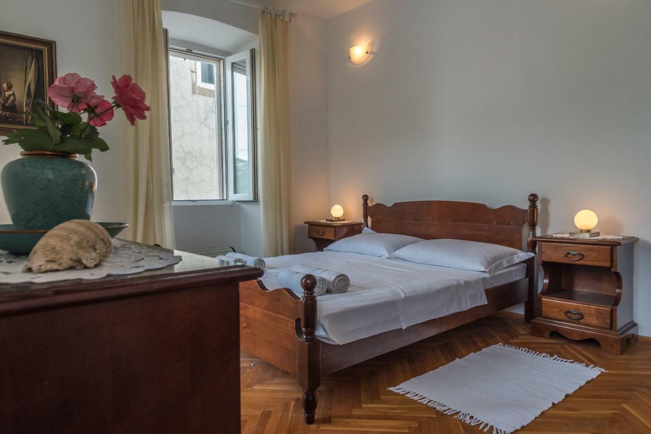 Apartment Matijas Trstenik  Esterno foto