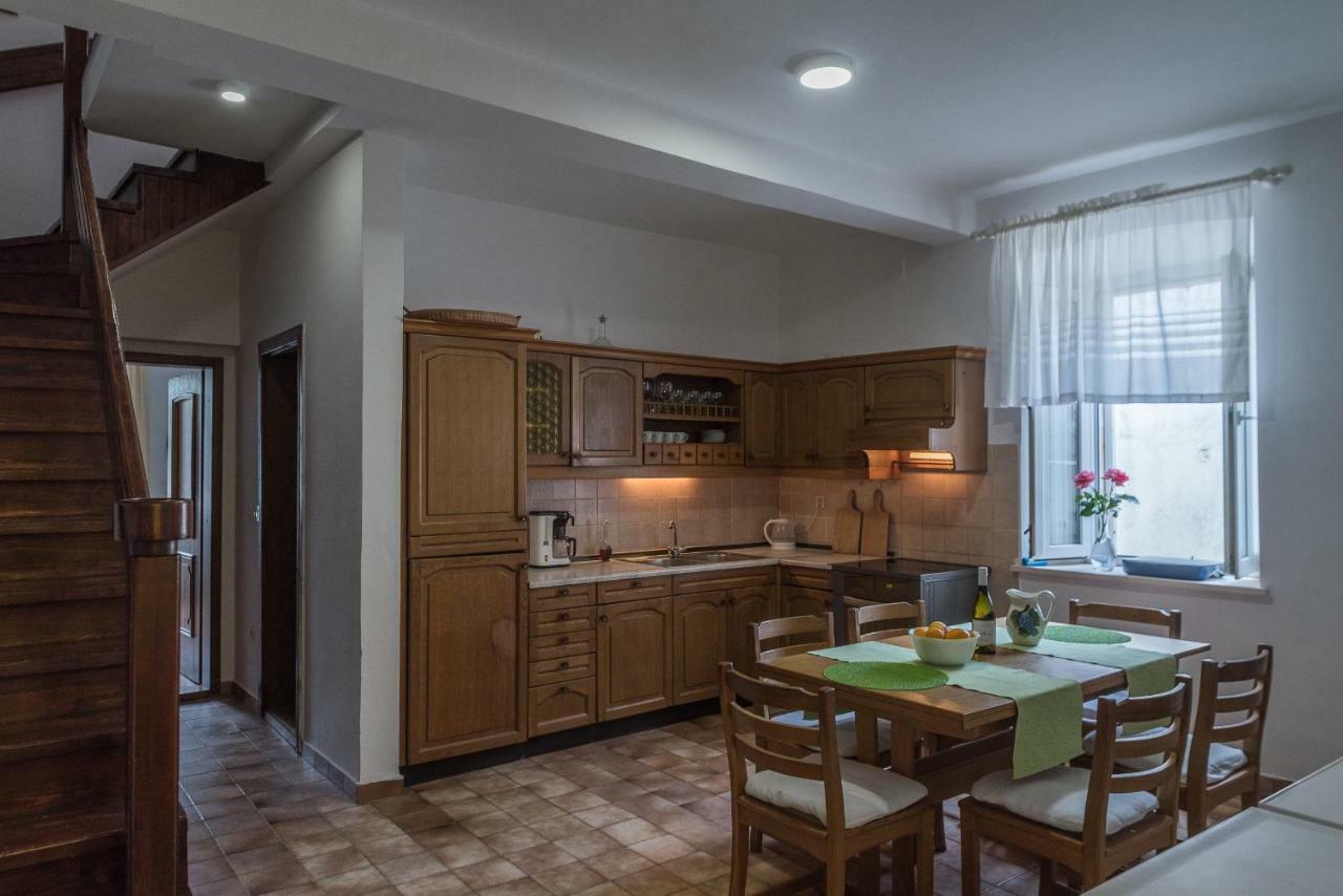 Apartment Matijas Trstenik  Esterno foto
